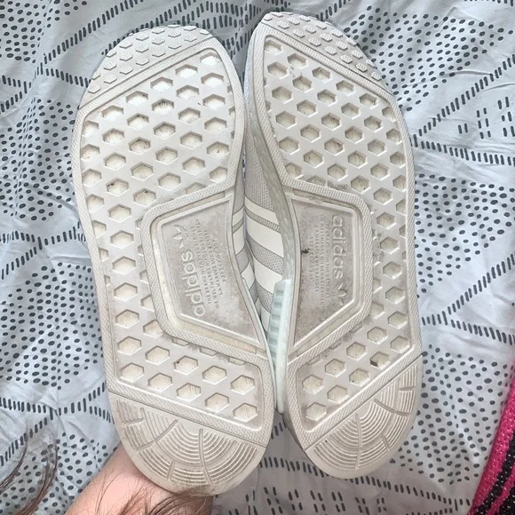 9.5 women’s adidas NMD white - Picture 3 of 6